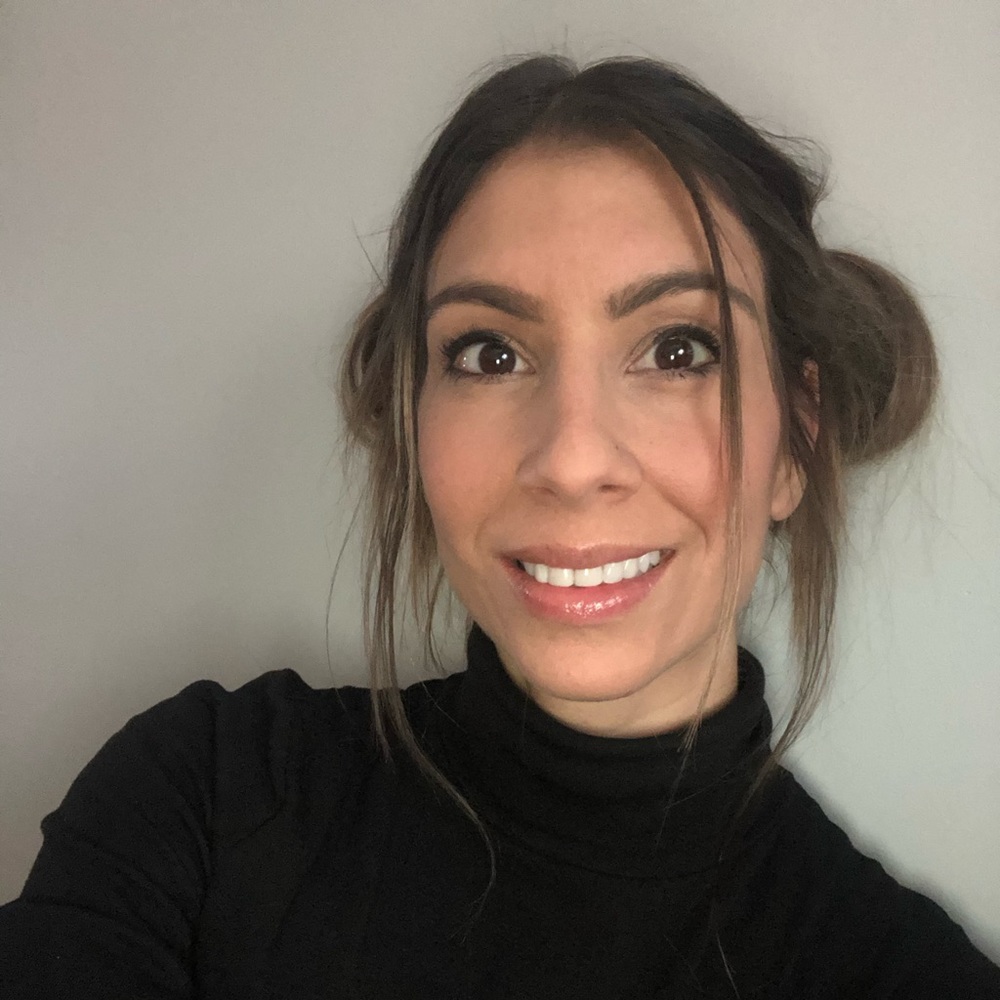 Meet your Posher, Cayla